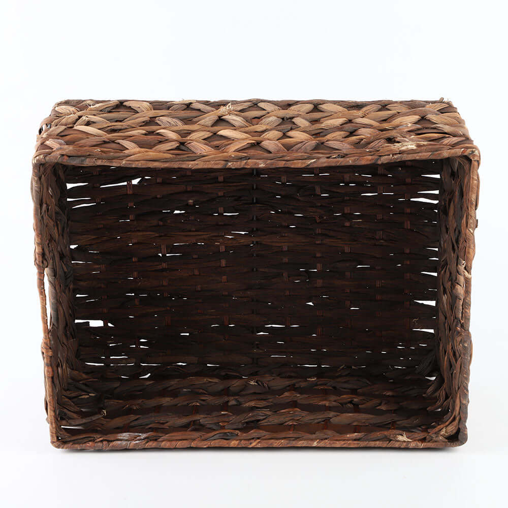 weaved baskets