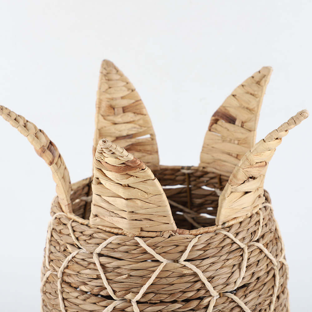 nature grass storage baskets