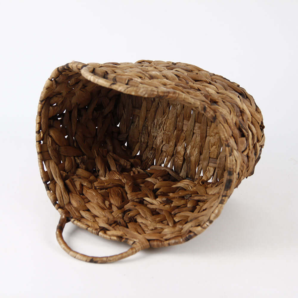 storage basket decor