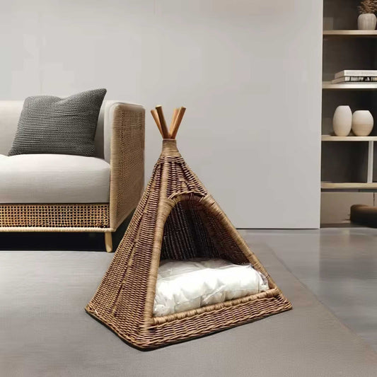 Natural Braided Grass Pet Bed