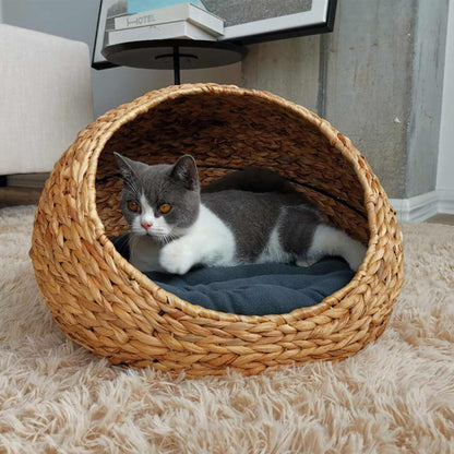 Washable Grass Woven Pet Bed